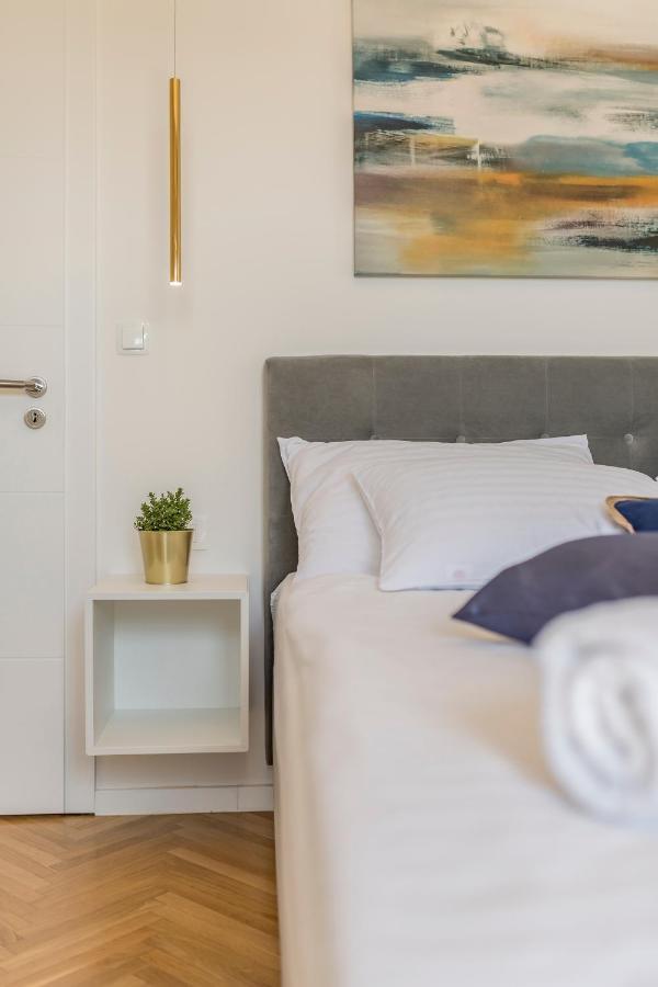 Apartment Shades Of Blue Hvar Town Exterior photo