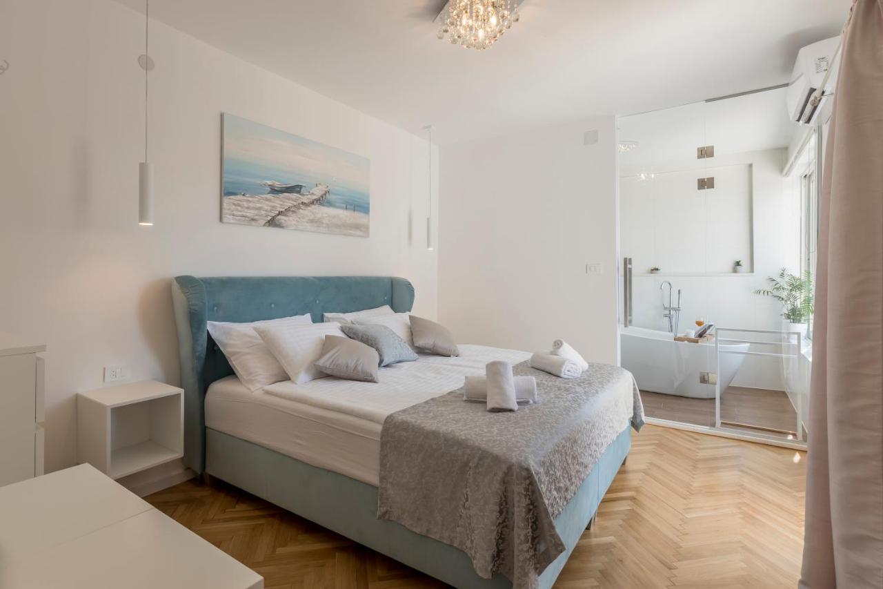 Apartment Shades Of Blue Hvar Town Exterior photo