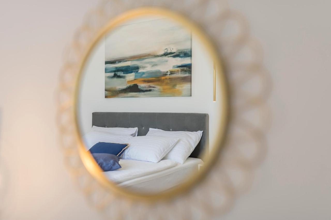 Apartment Shades Of Blue Hvar Town Exterior photo